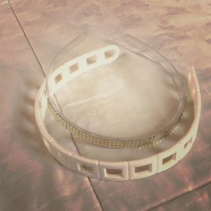 Set of 2 hairbands sold together